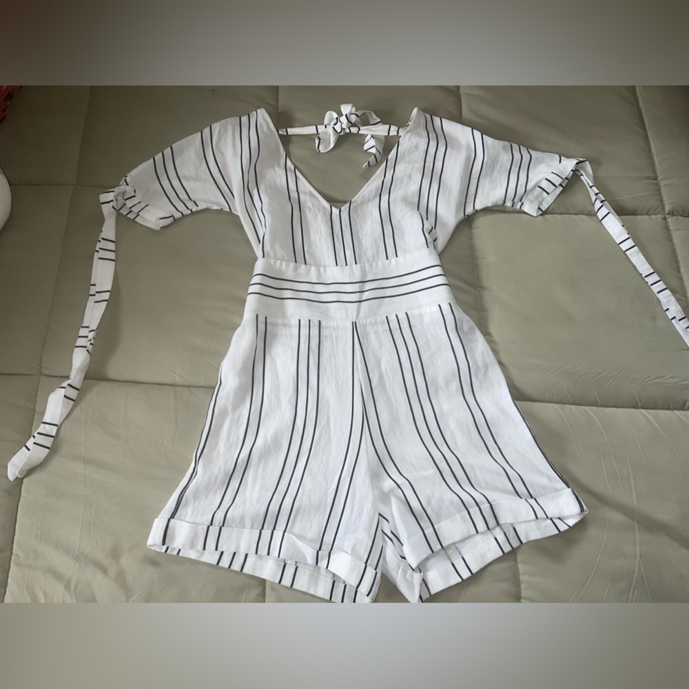 Romper - Picture 1 of 2